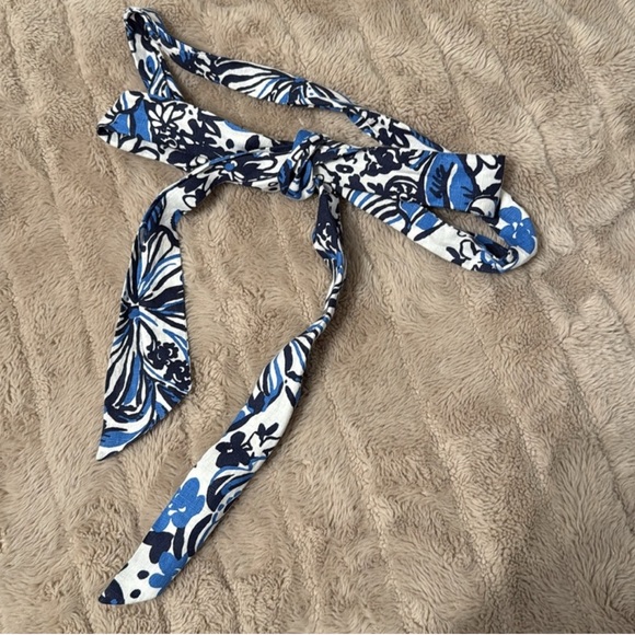 Lilly Pulitzer Blue and White Floral Midi Dress - Picture 7 of 7